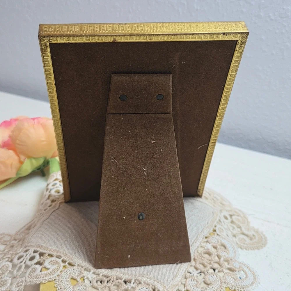 Vintage Gold Tone Metal Picture Frame Floral Corners‎ Rectangular Tabletop